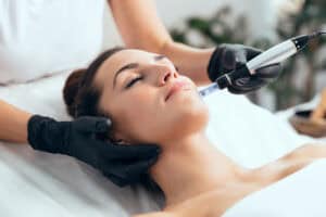 Home vs. Professional Microneedling
